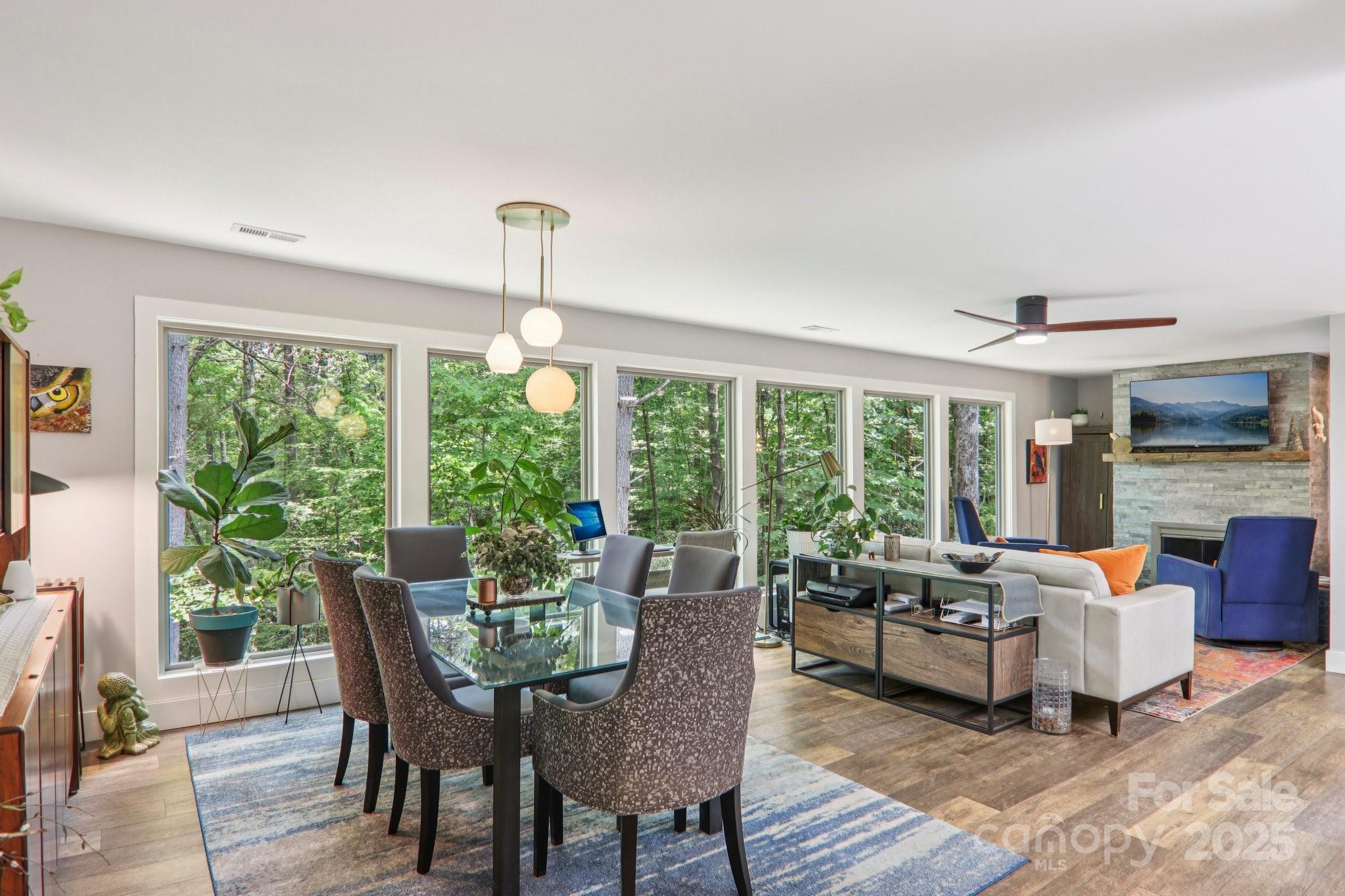 1184 Salola Lane