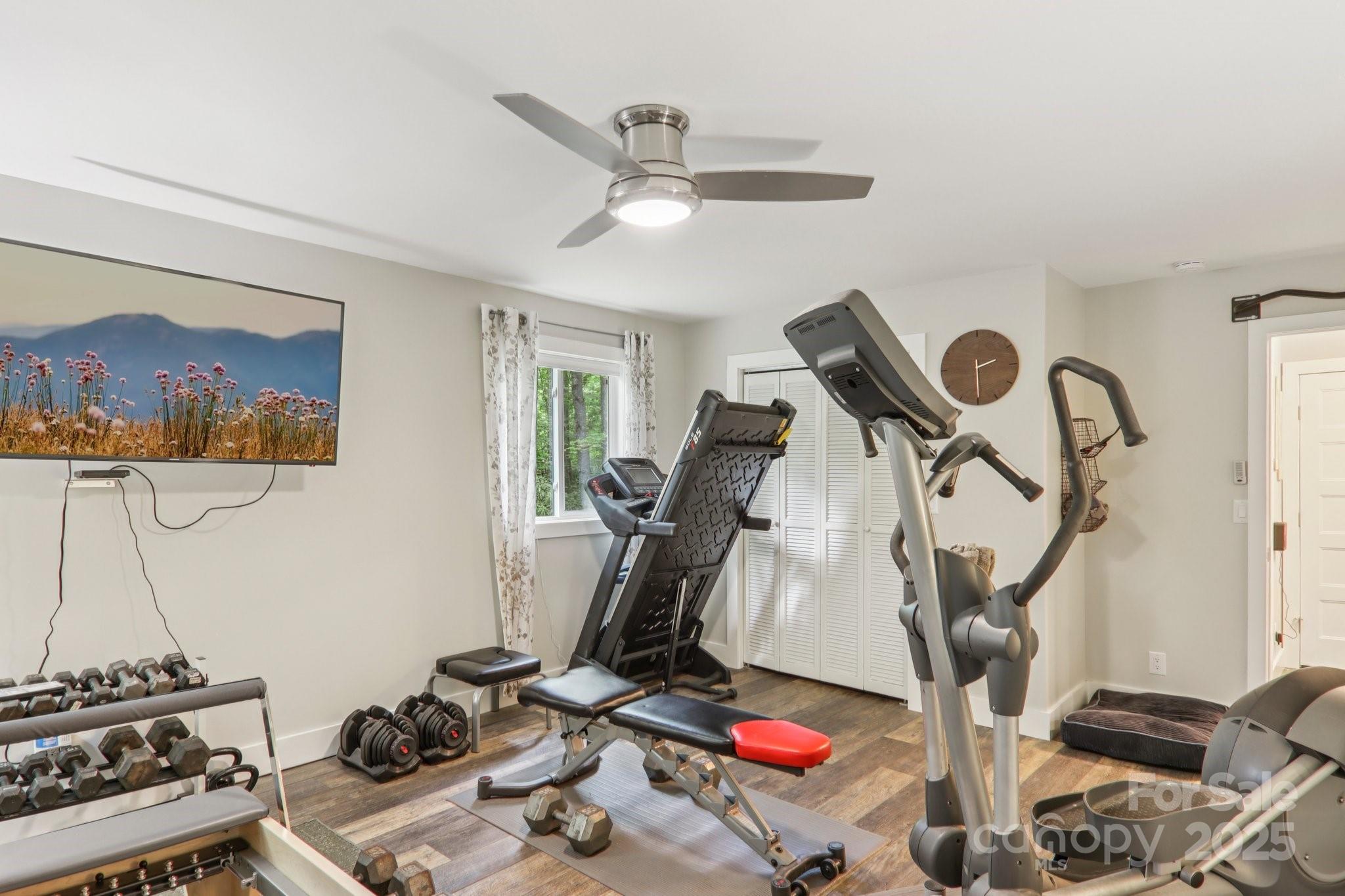1184 Salola Lane