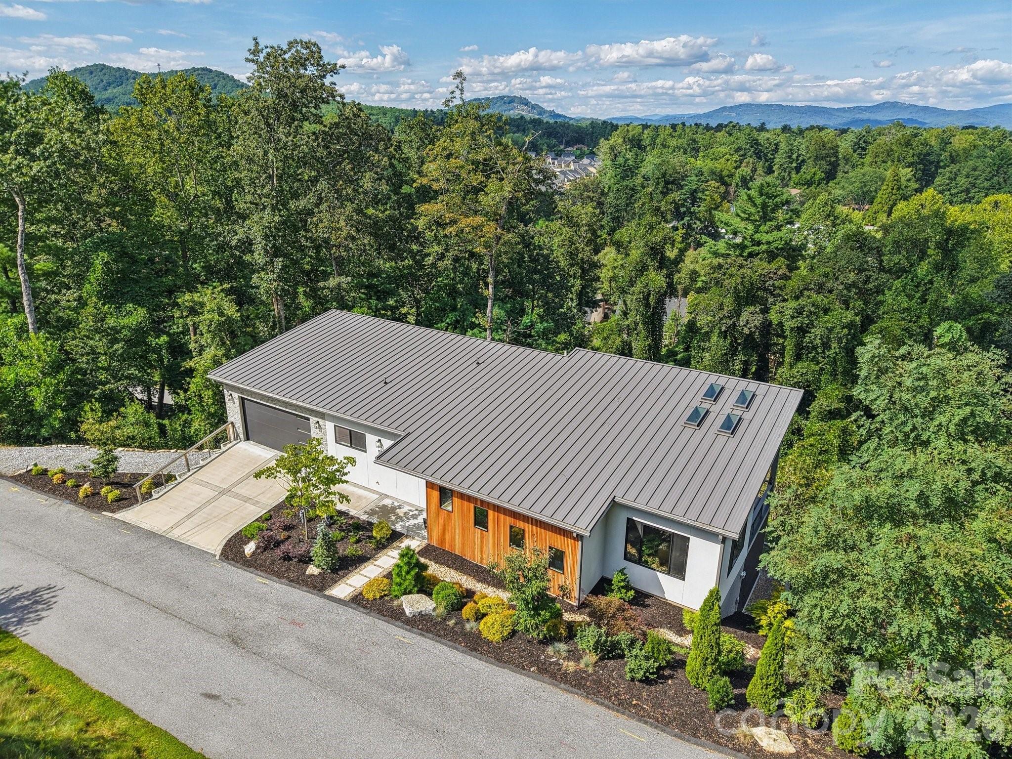 55 Laurel Spring Lane