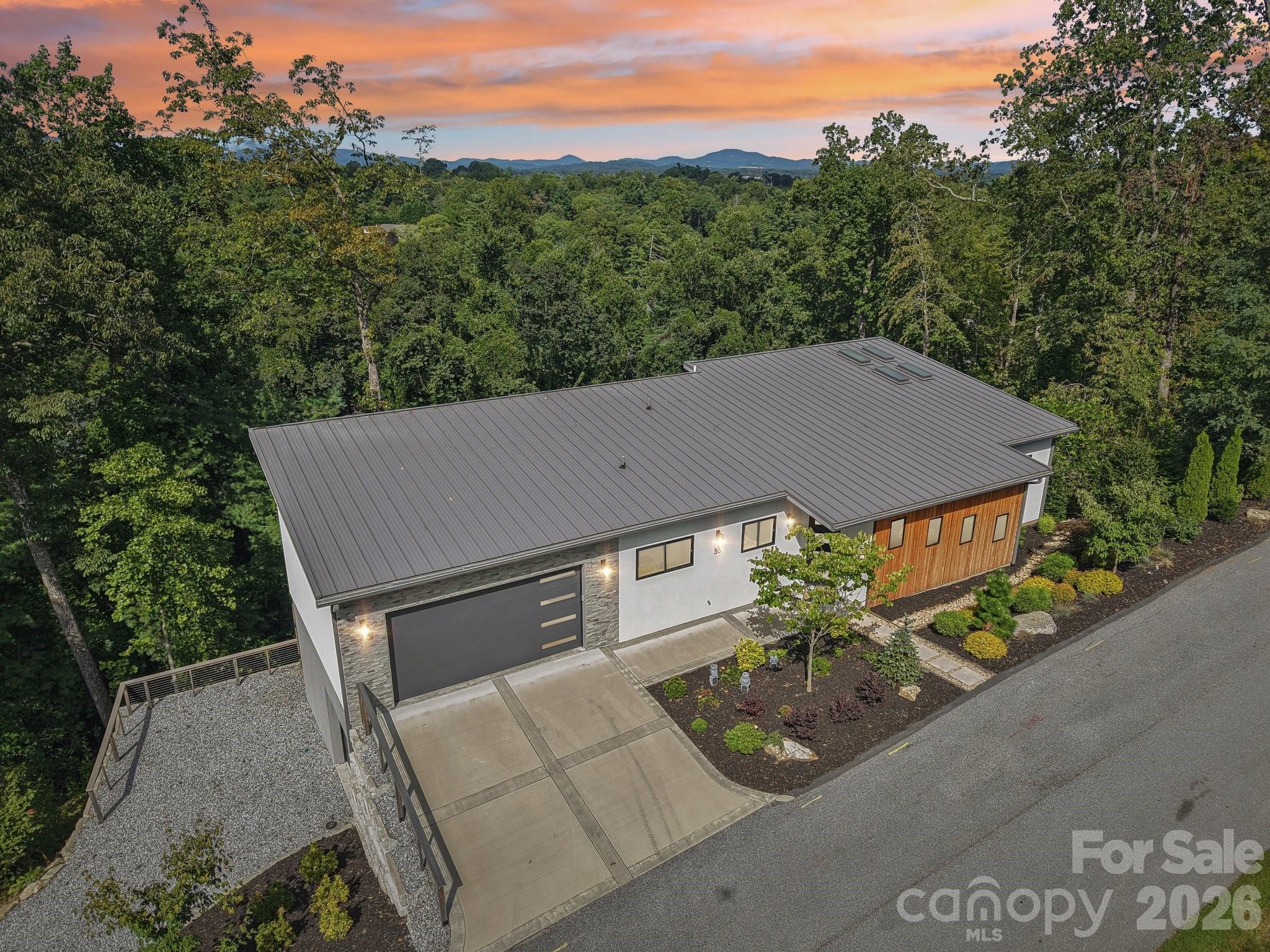 55 Laurel Spring Lane