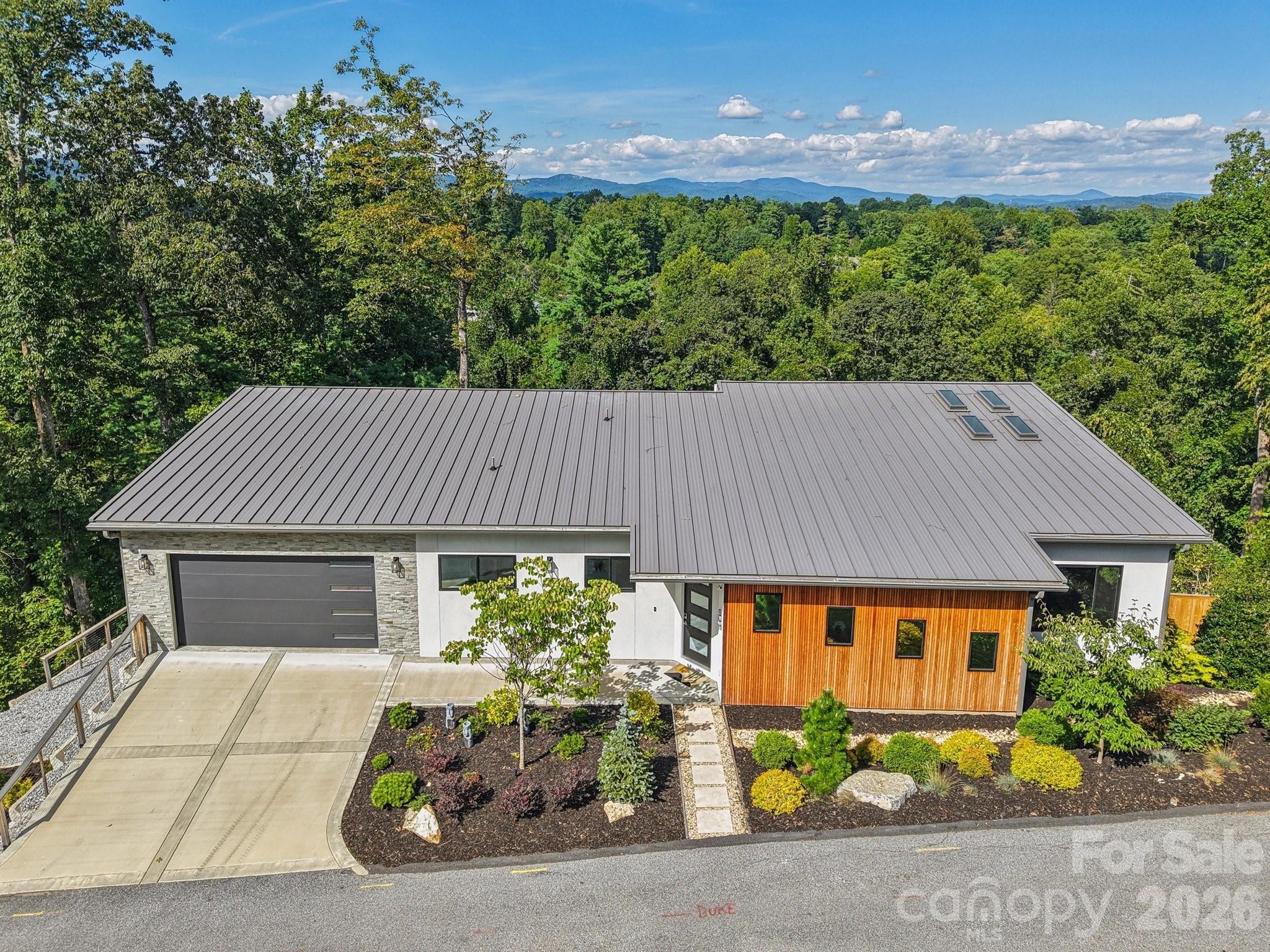 55 Laurel Spring Lane