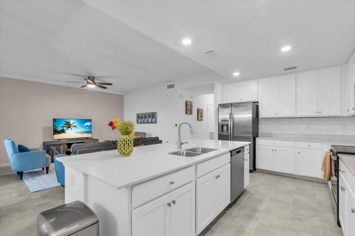 18028 GAWTHROP DR #107