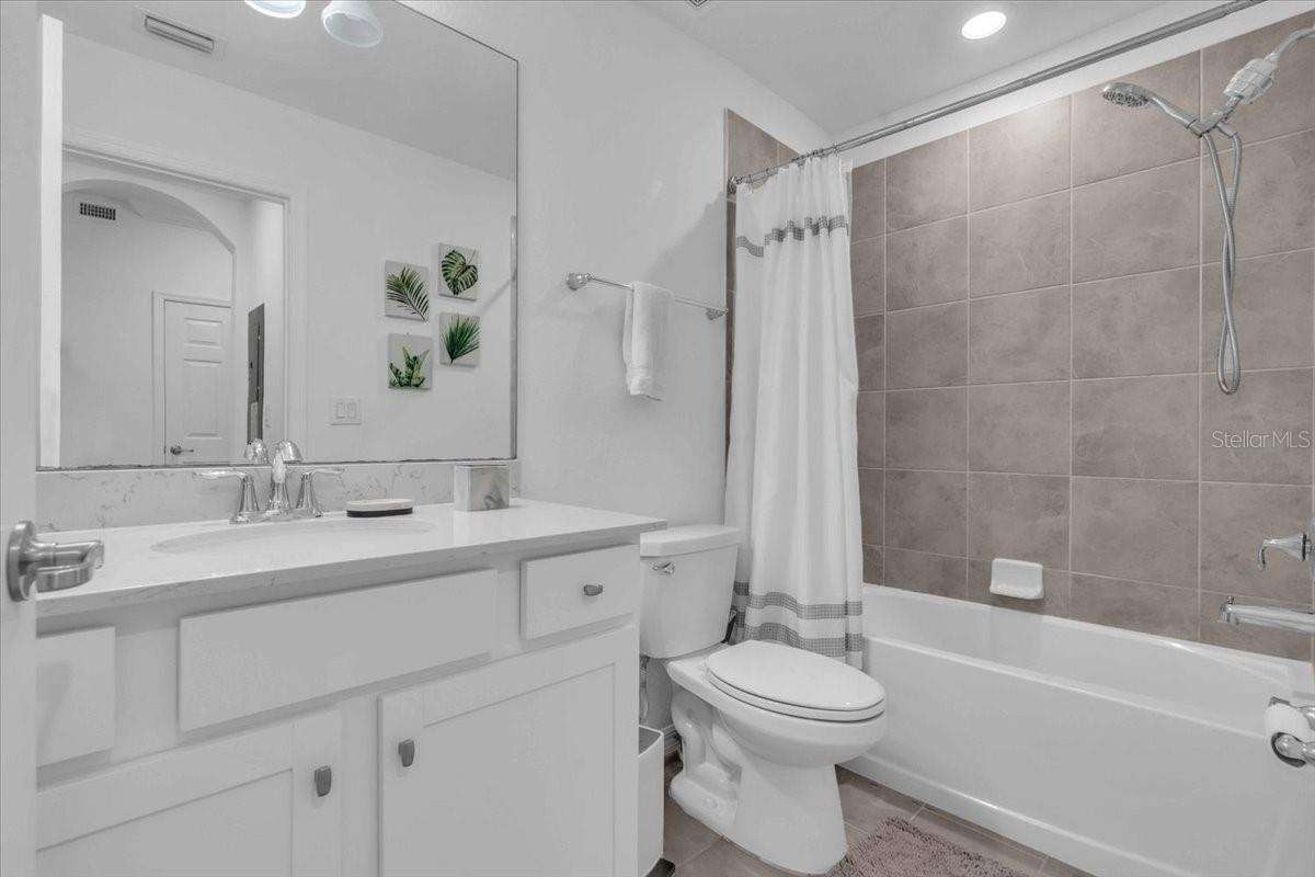 18028 GAWTHROP DR #107