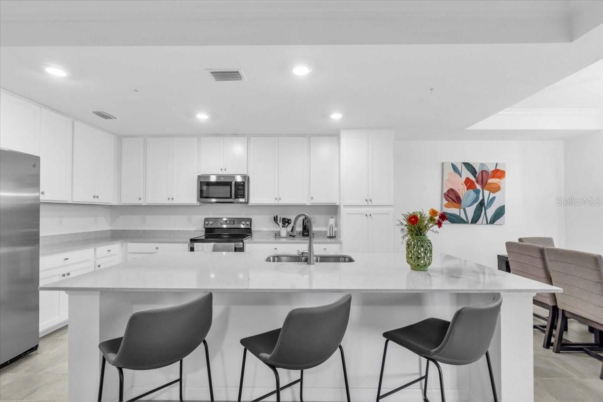 18028 GAWTHROP DR #107