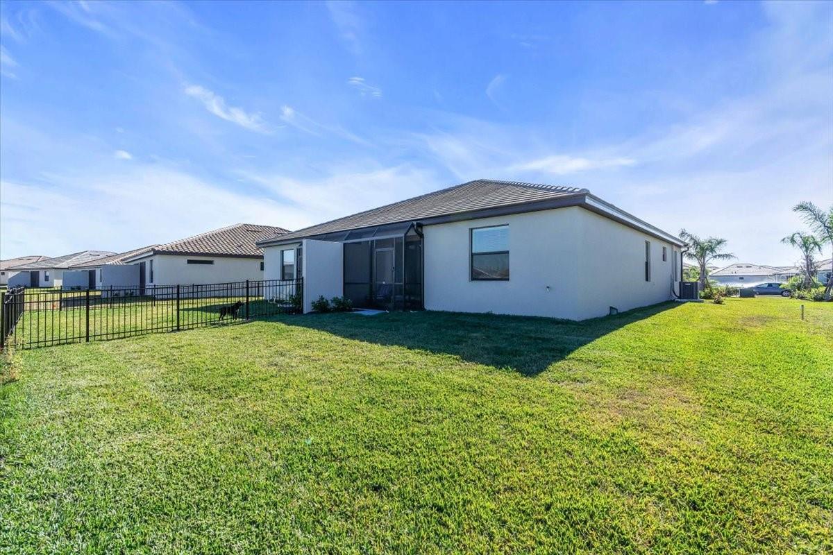 15713 SUNNY DAY DR