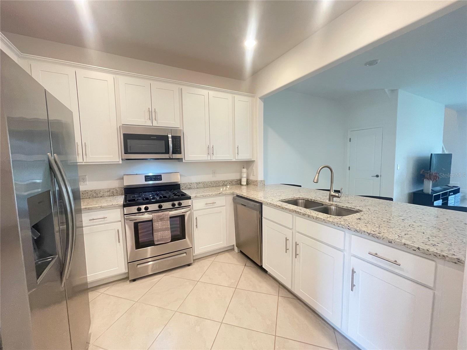 15158 SUNNY DAY DR
