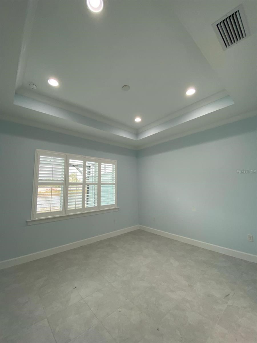 8813 YUCATAN CT