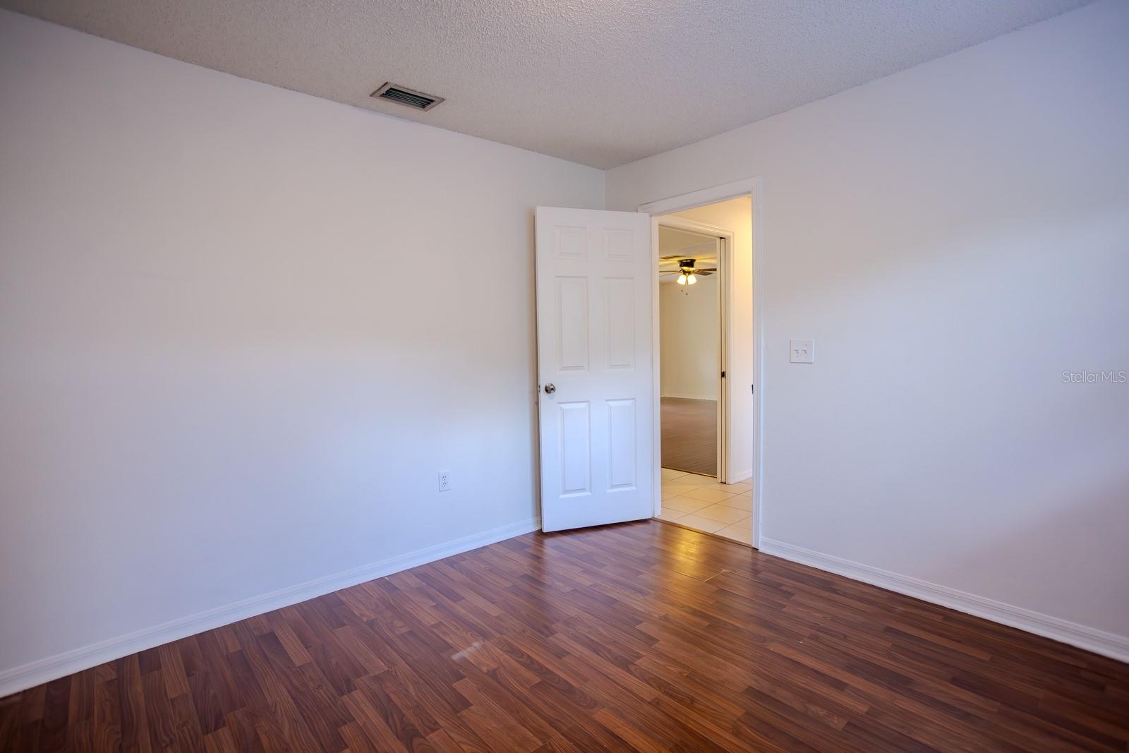 2866 56TH AVENUE CIR E