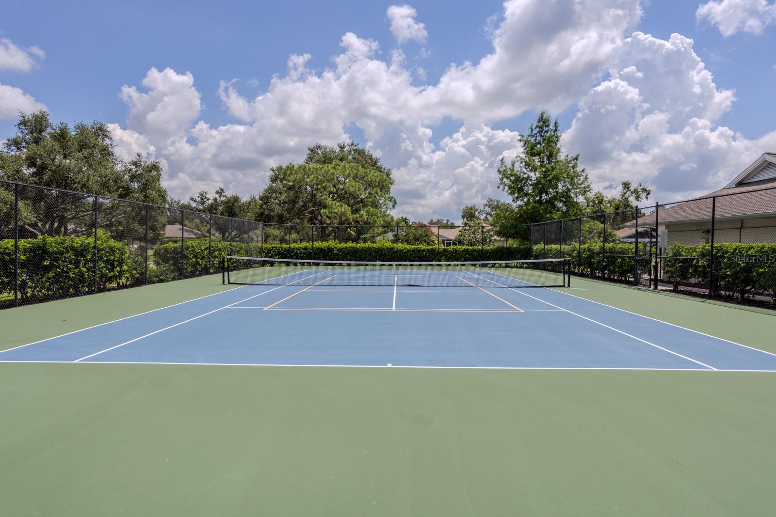 2866 56TH AVENUE CIR E