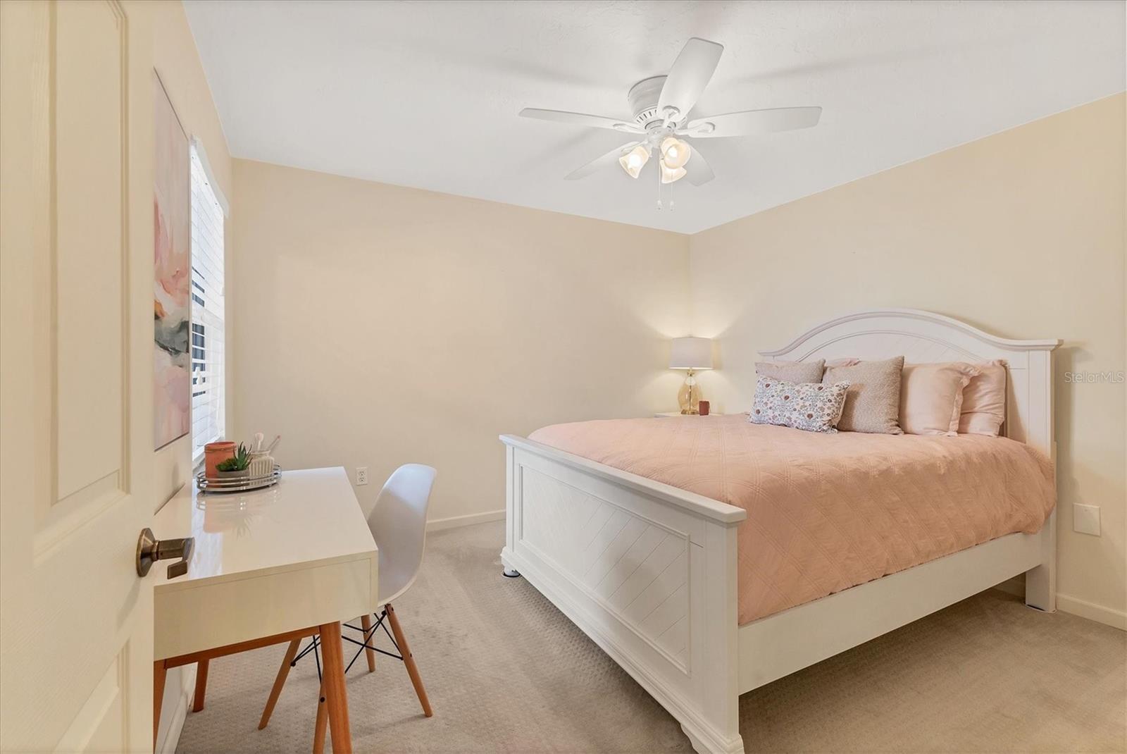 5627 SHEFFIELD GREENE CIR #37