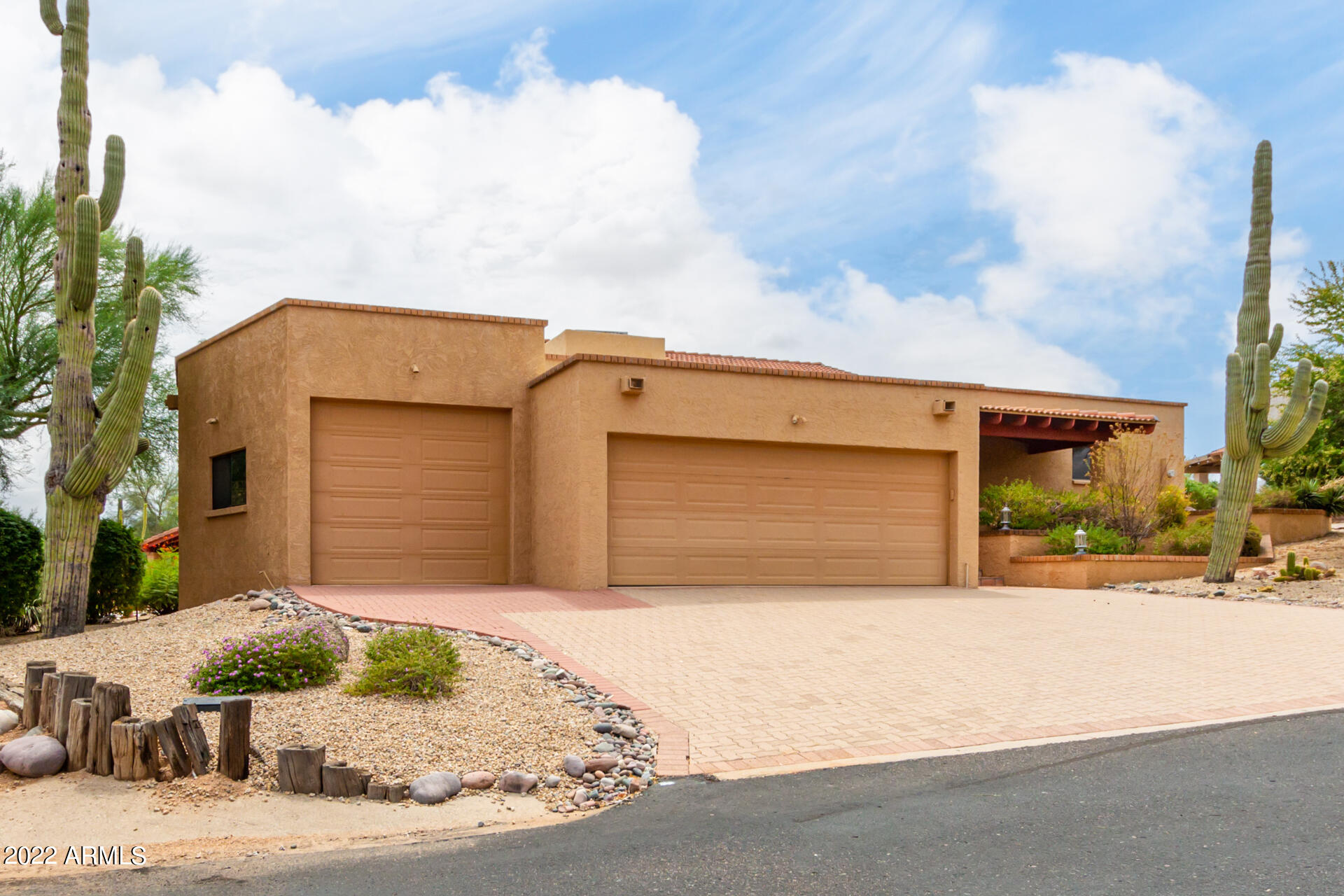 25801 N EL CORTEZ Drive