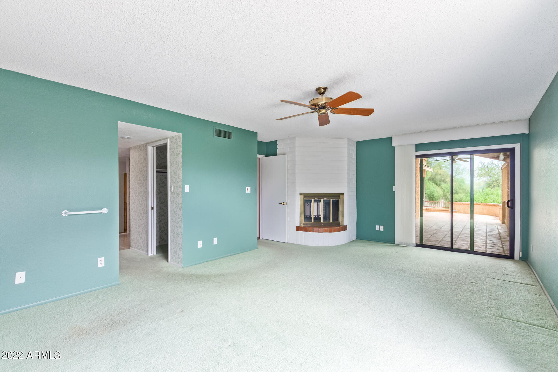 25801 N EL CORTEZ Drive