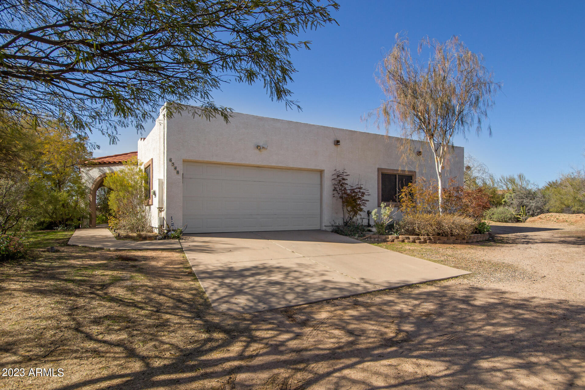 6548 E BARWICK Drive