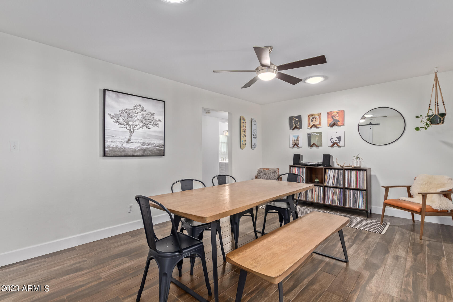 1942 E PEBBLE BEACH Drive