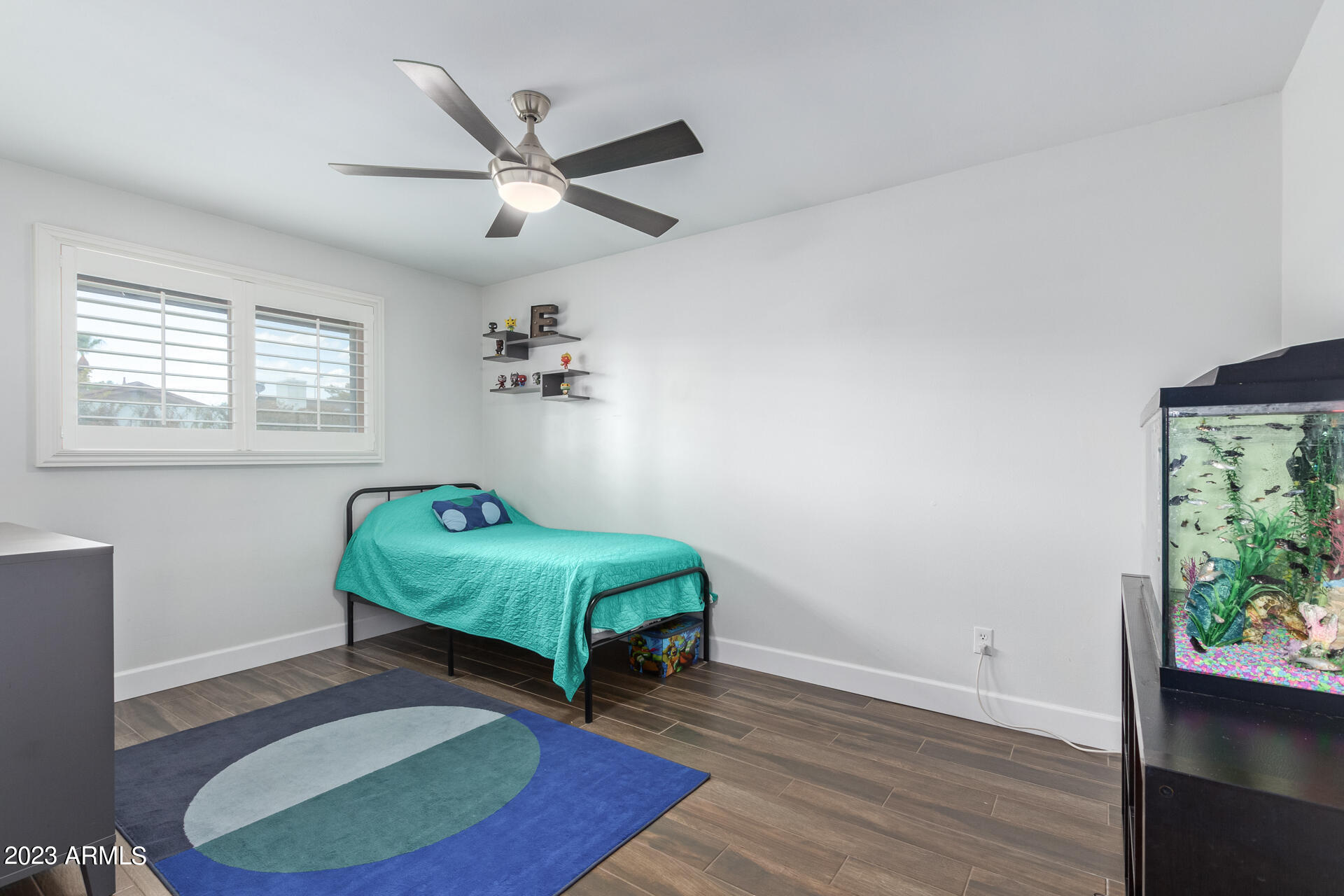 1942 E PEBBLE BEACH Drive