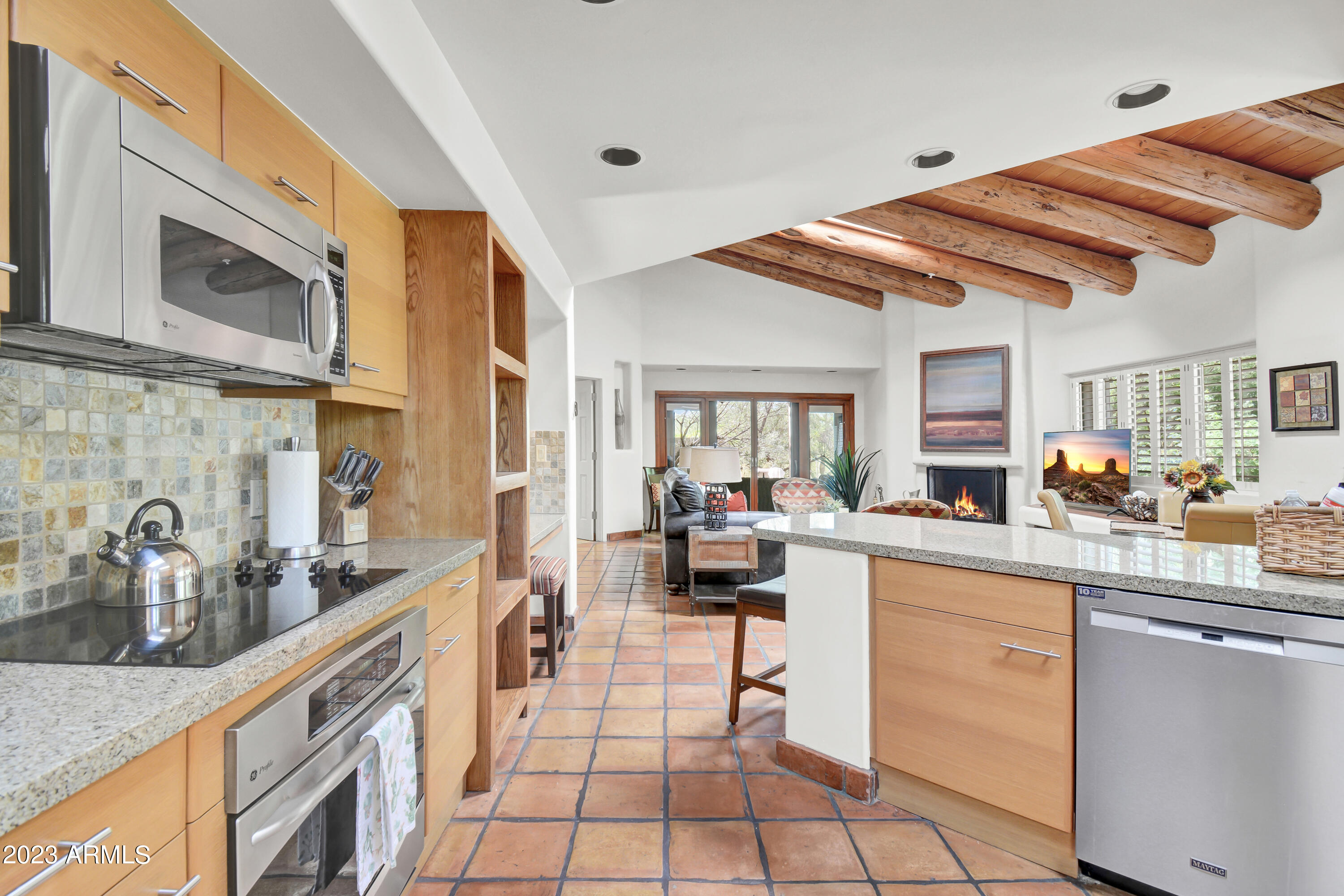 9116 E CLUBHOUSE Court