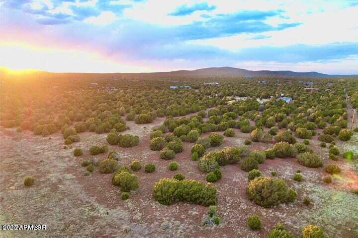 TBD Apache Woodlands Lot R --
