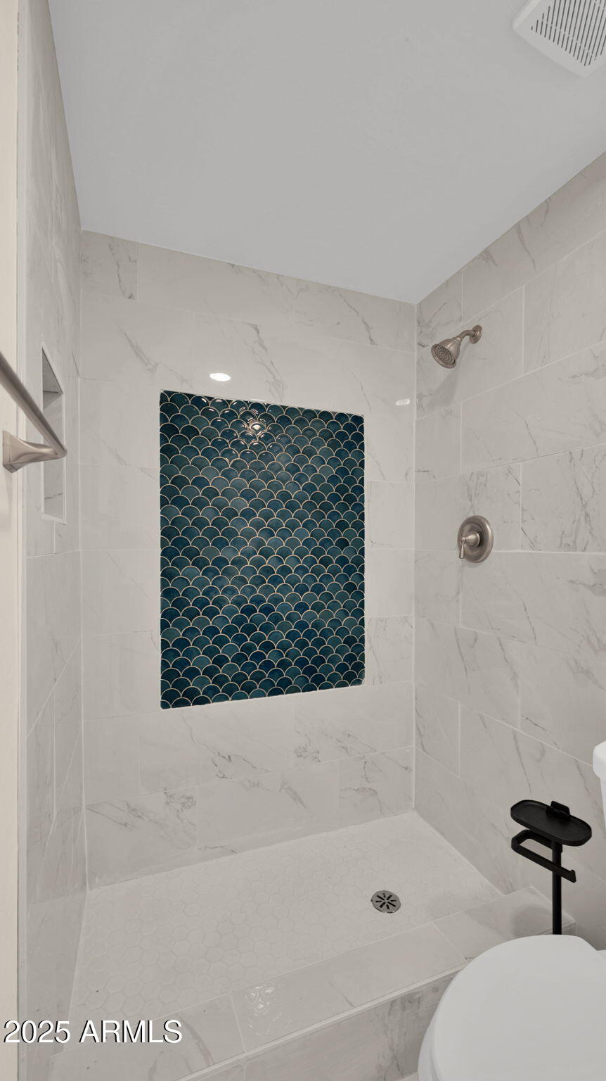 3430 E POINSETTIA Drive