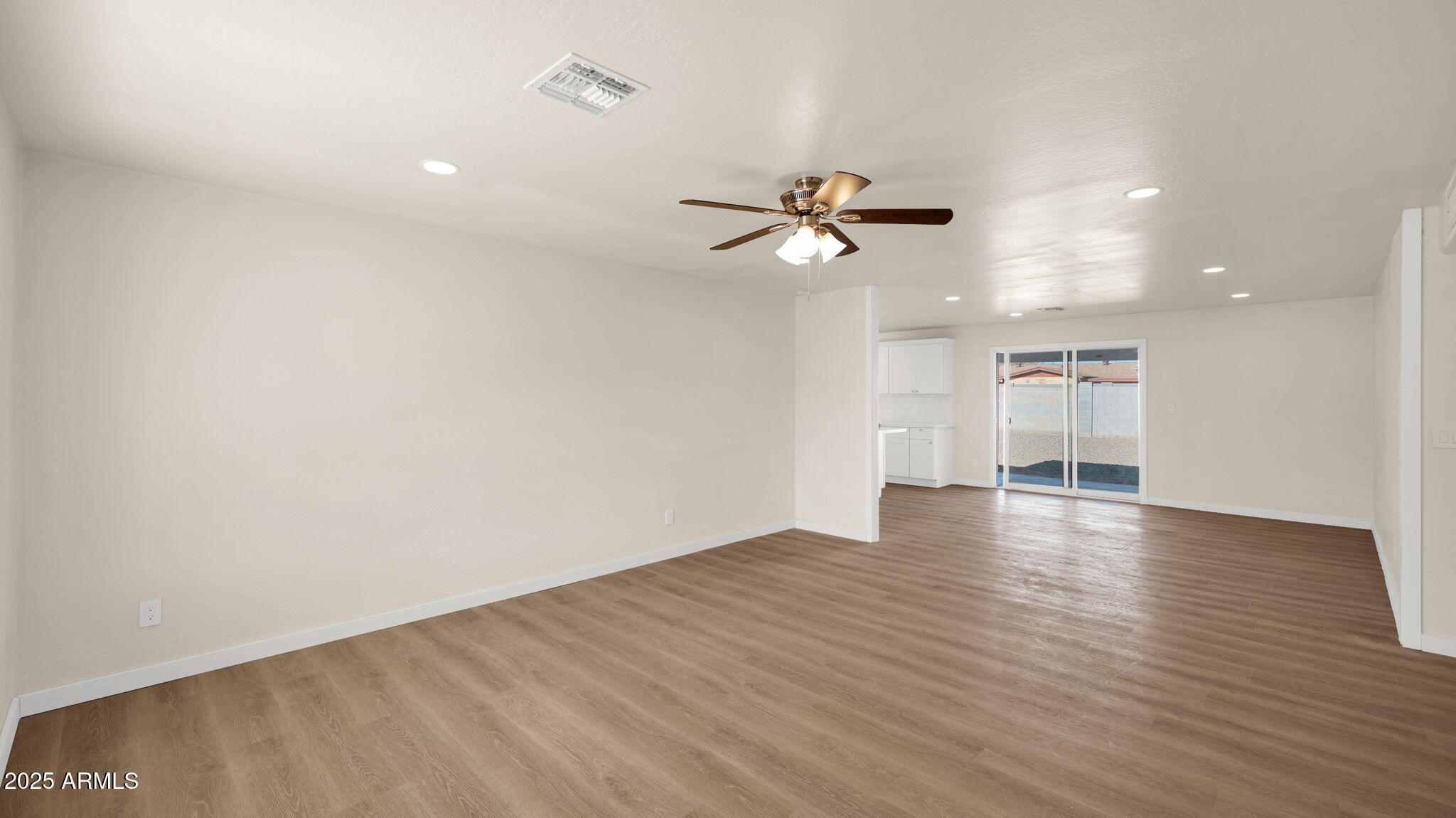 3430 E POINSETTIA Drive