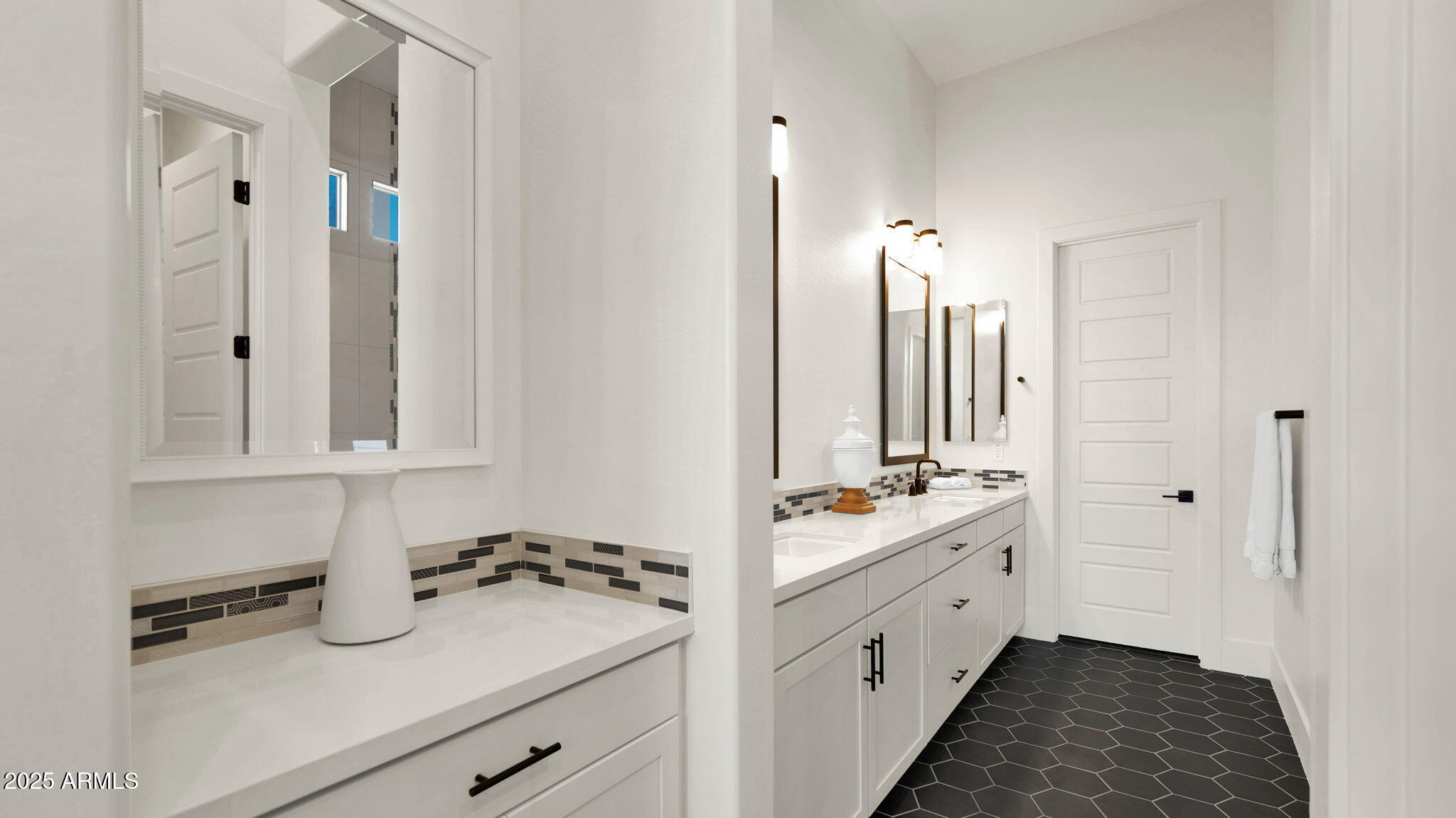 38500 N SCHOOL HOUSE Road 8