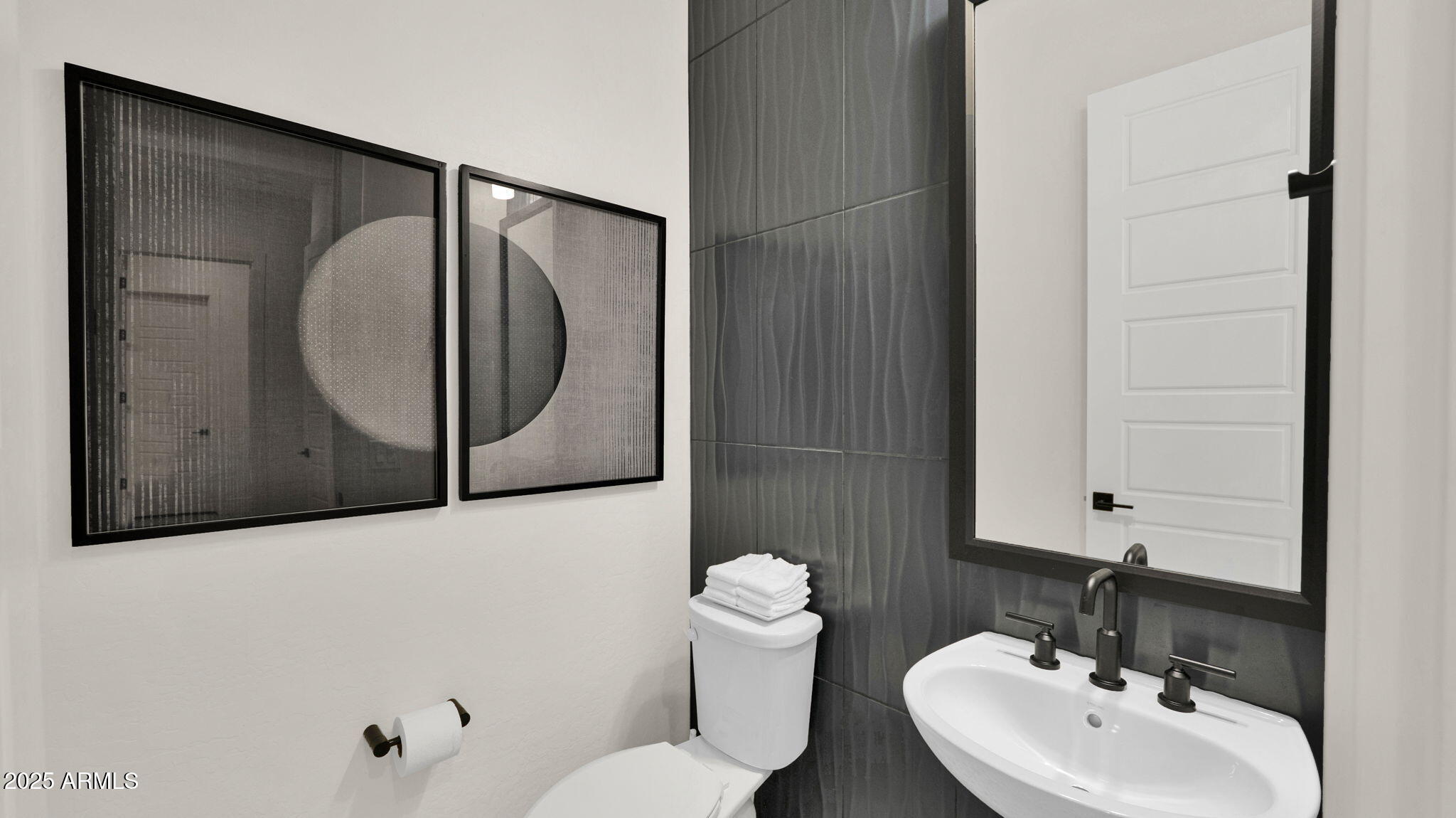 38500 N SCHOOL HOUSE Road 8