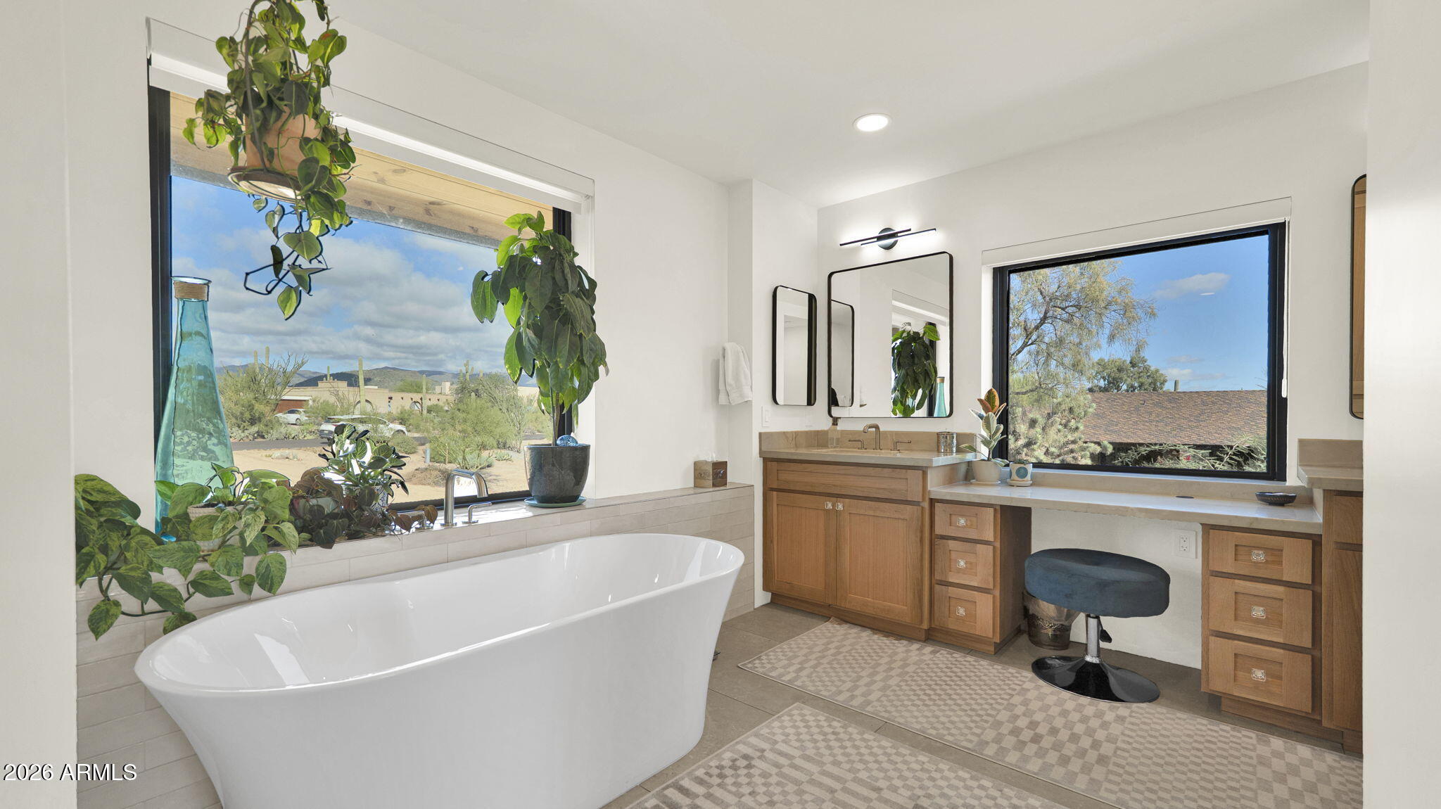 8967 E LAZYWOOD Place