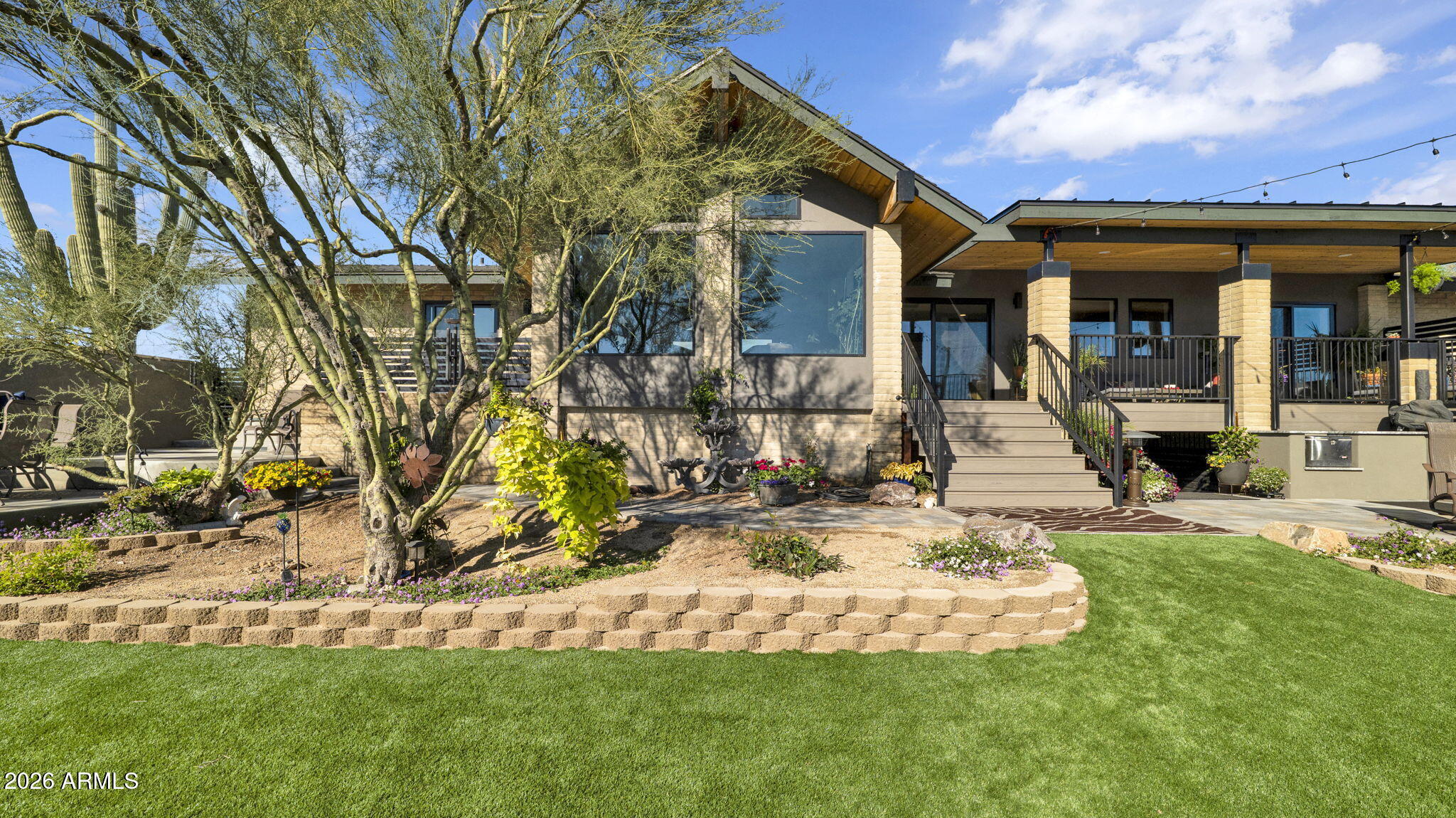 8967 E LAZYWOOD Place