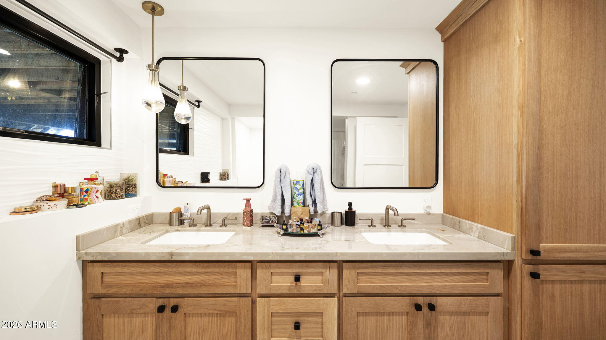 8967 E LAZYWOOD Place