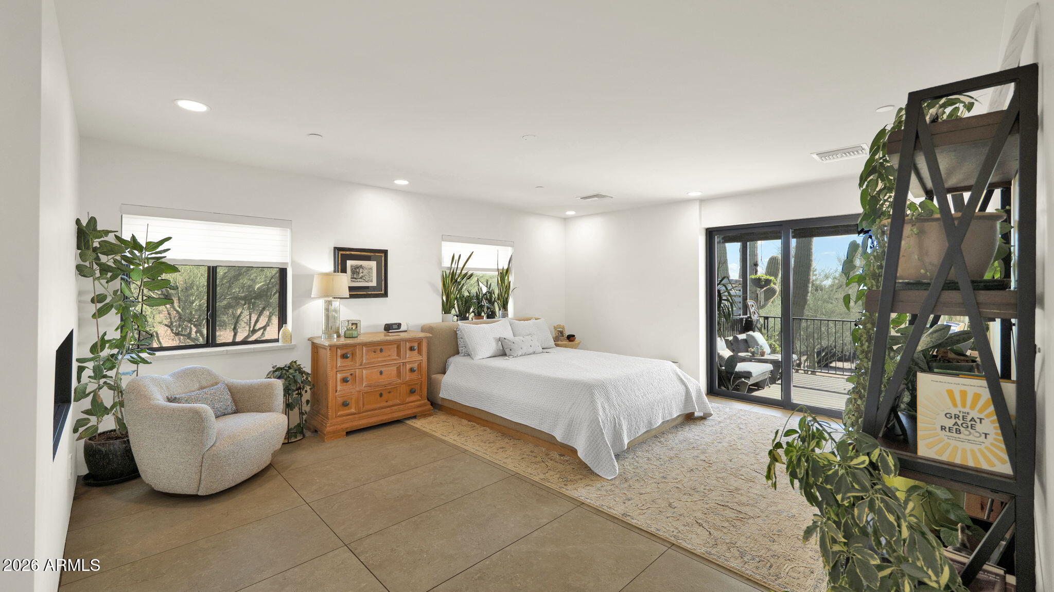 8967 E LAZYWOOD Place