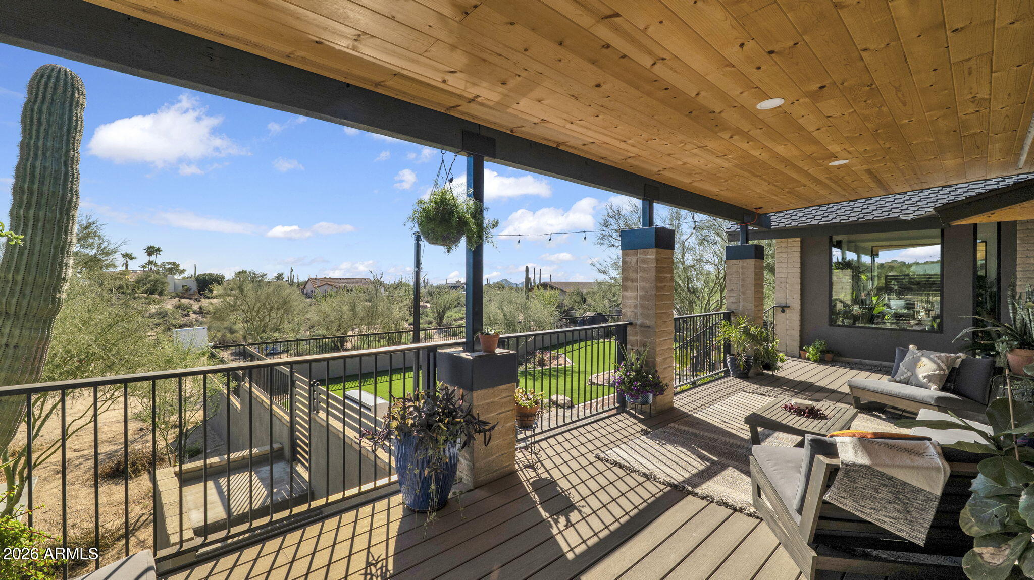 8967 E LAZYWOOD Place