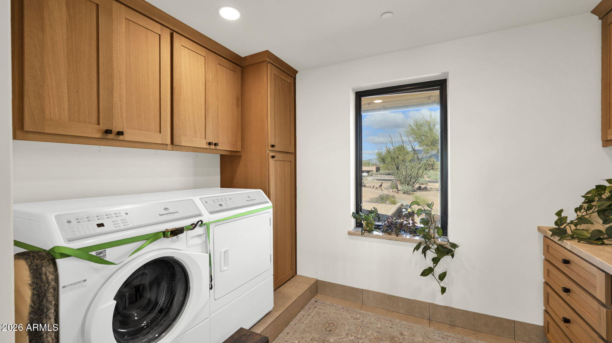 8967 E LAZYWOOD Place