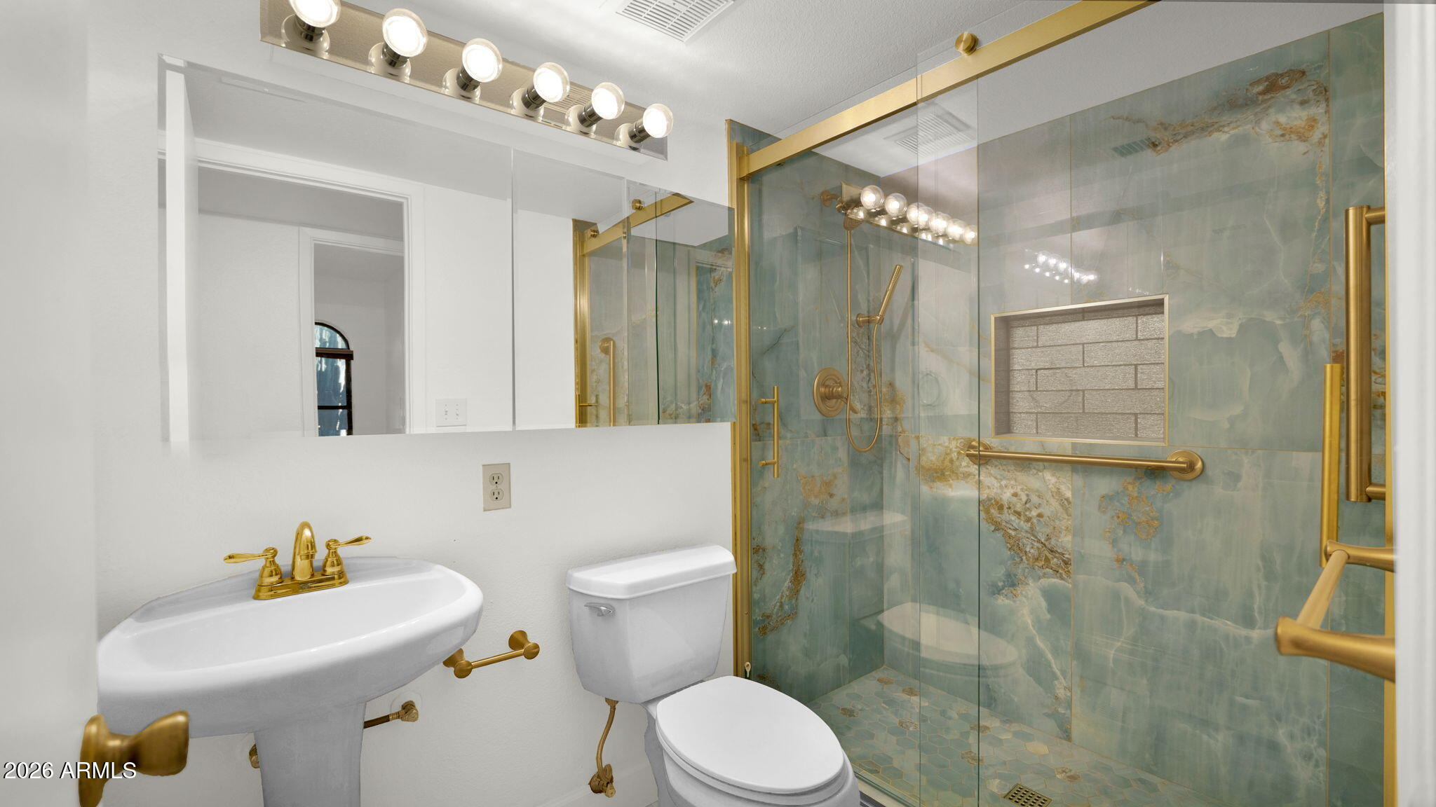 15625 N 20TH Street N