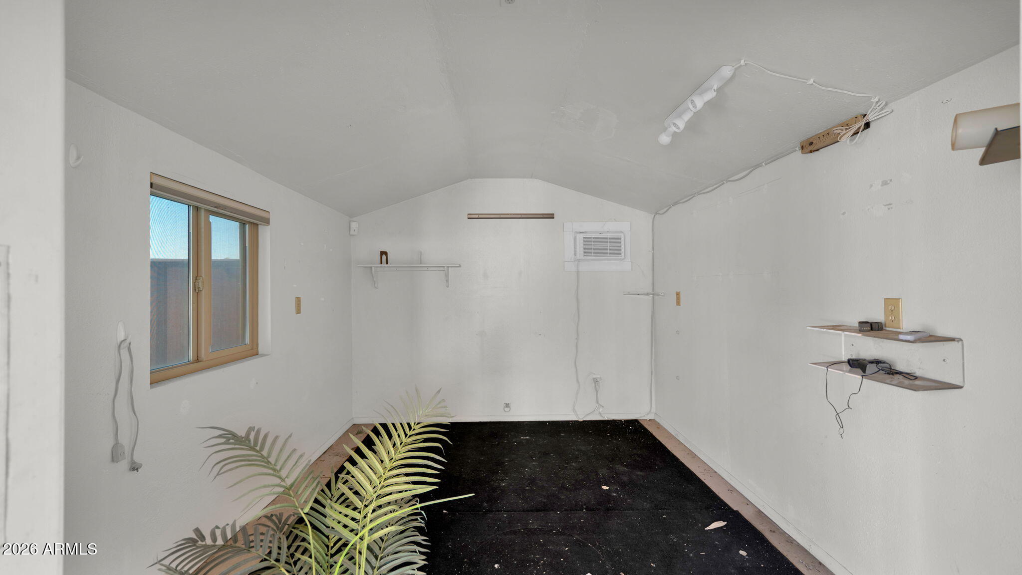 15625 N 20TH Street N