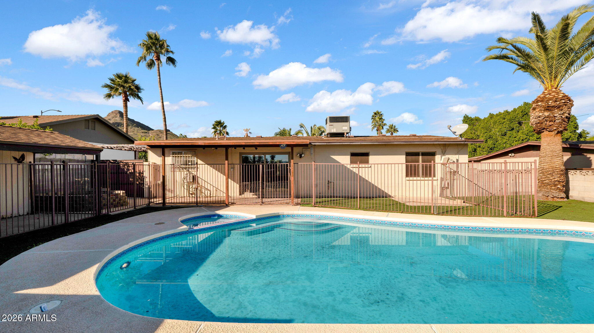 15625 N 20TH Street N