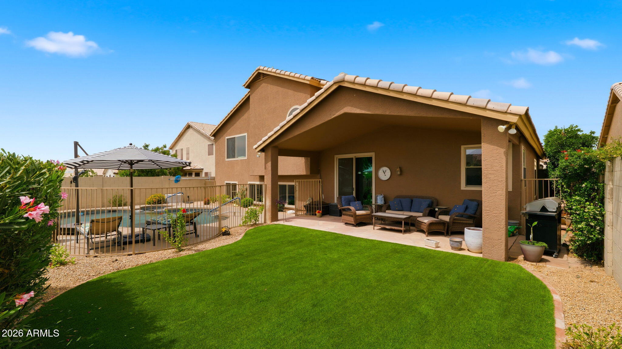 4319 E MORNING VISTA Lane