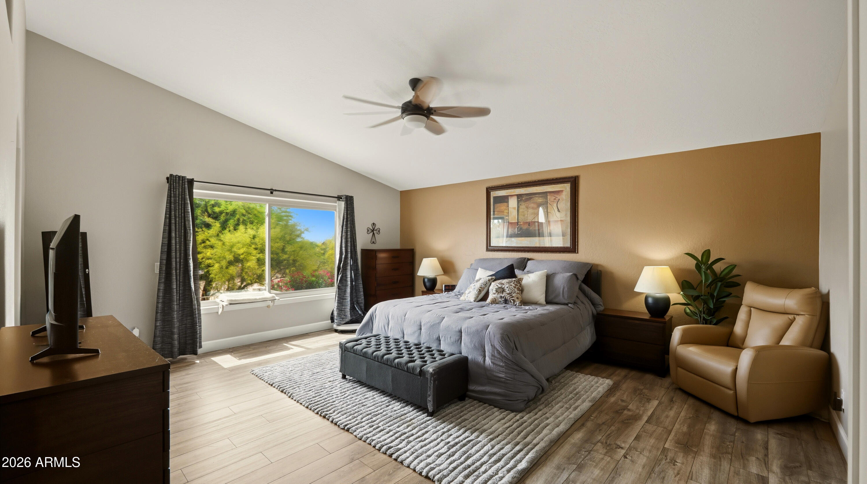 4319 E MORNING VISTA Lane