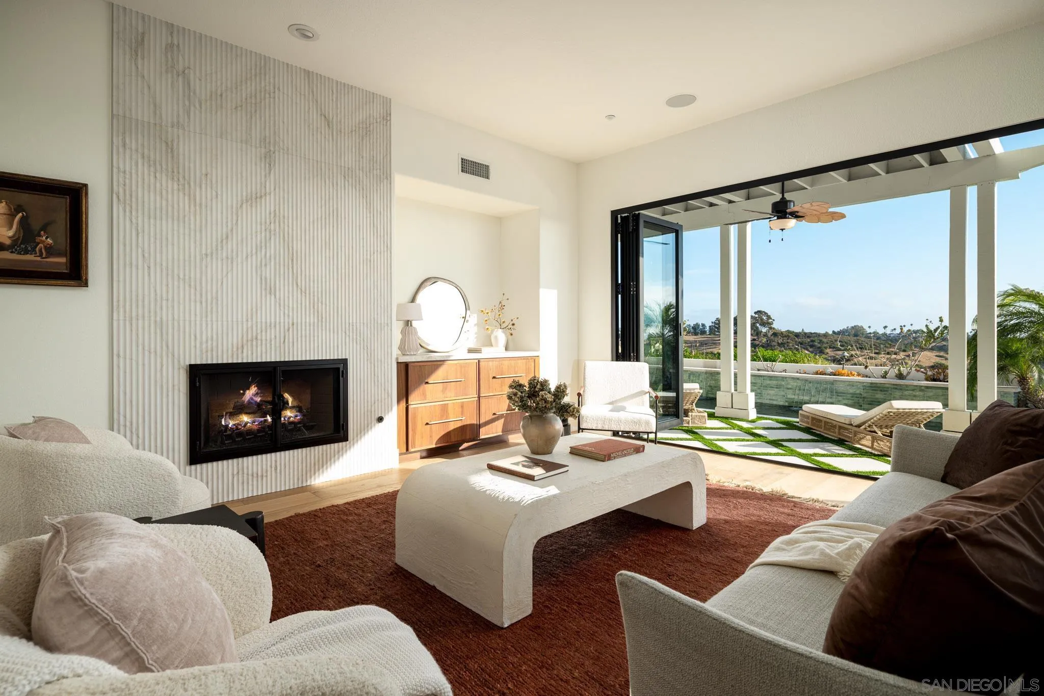 1375 Ravean Ct
