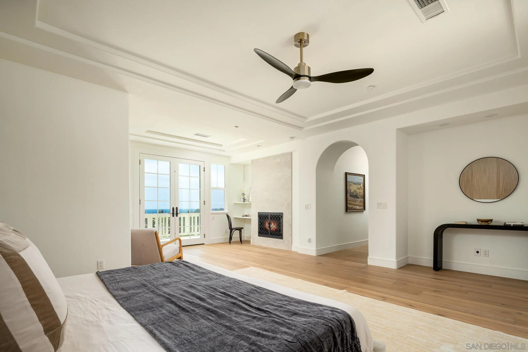 1375 Ravean Ct