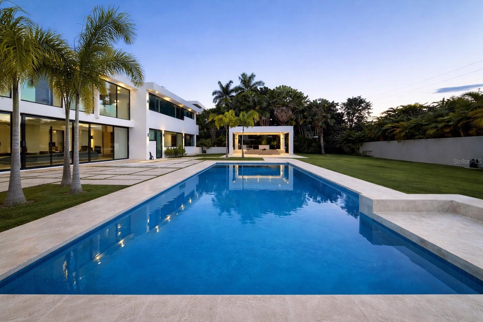 1704 JAZMIN ST #1704