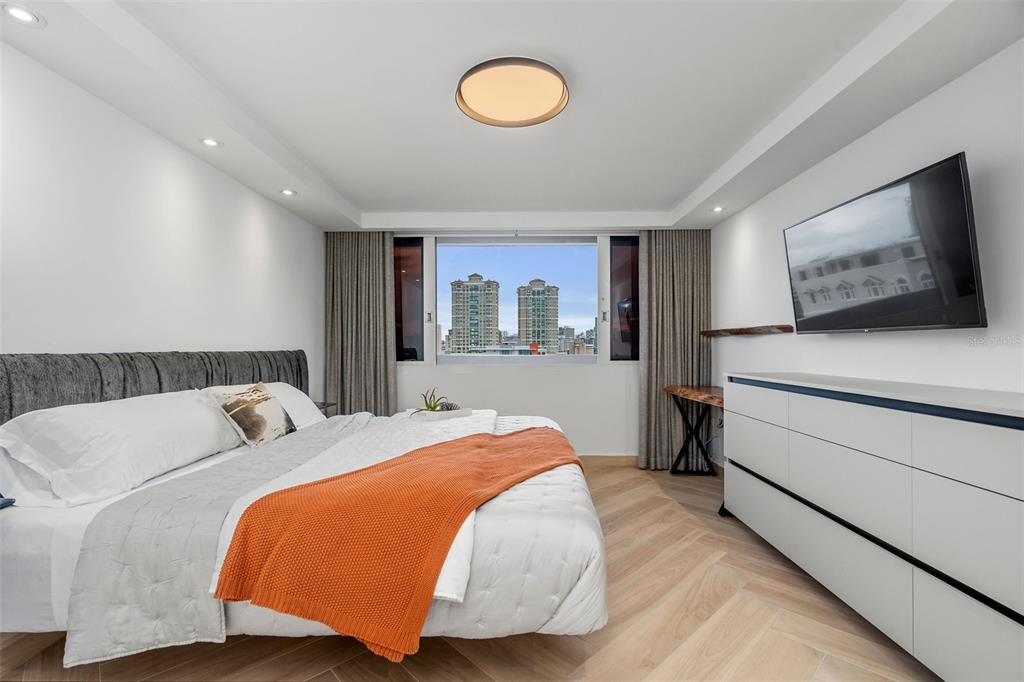 1485 ASHFORD AVE #8A