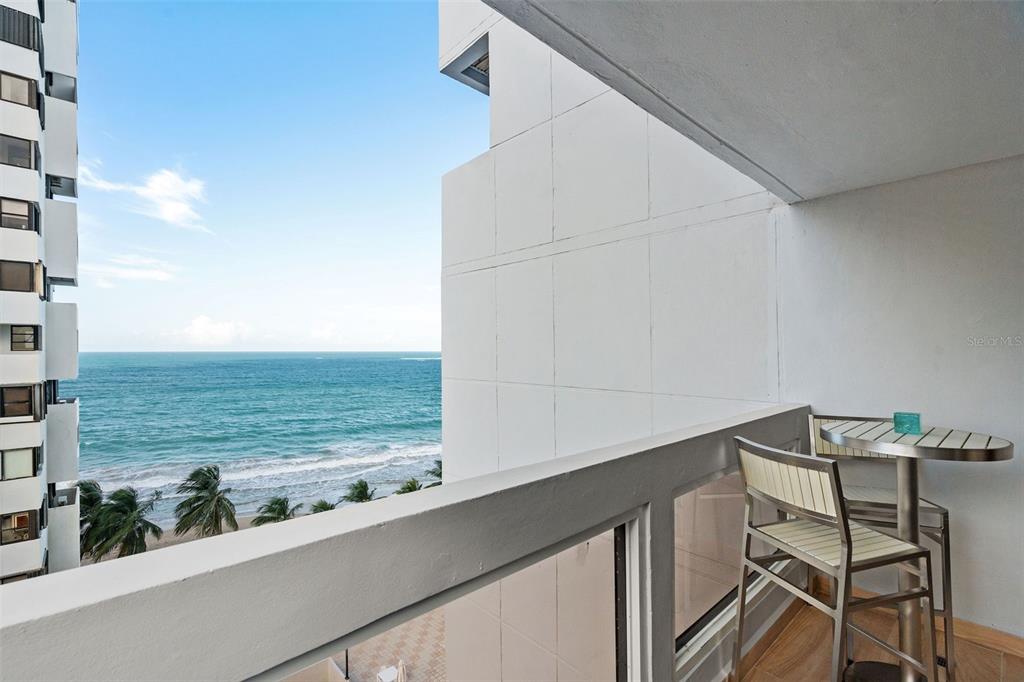 1485 ASHFORD AVE #8A