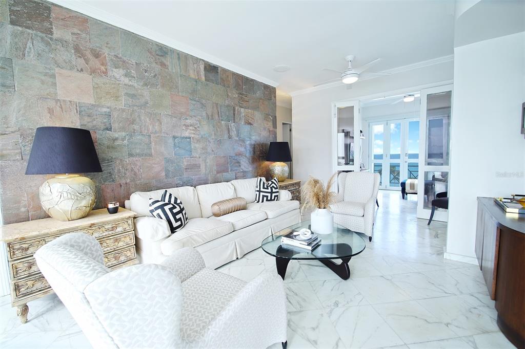 876 ASHFORD AVE N #PH East