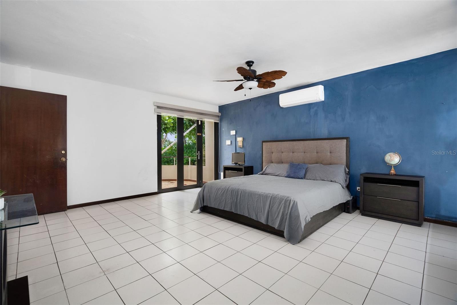 D-11 RECREO ST #D-11