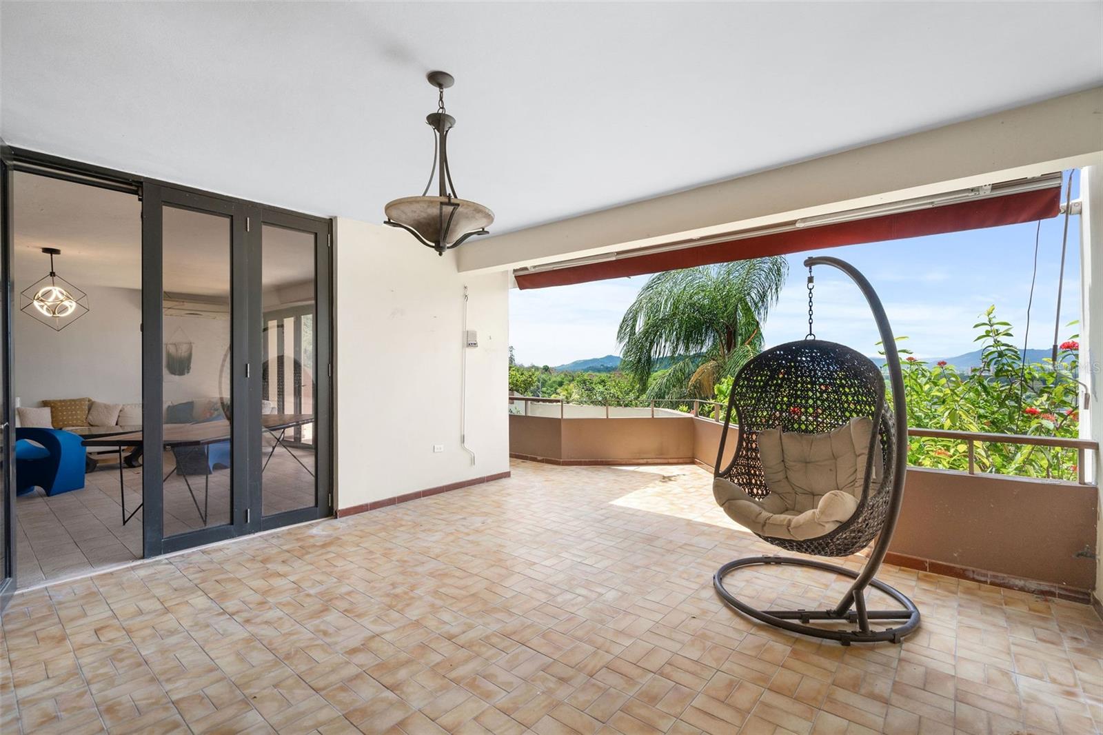 D-11 RECREO ST #D-11