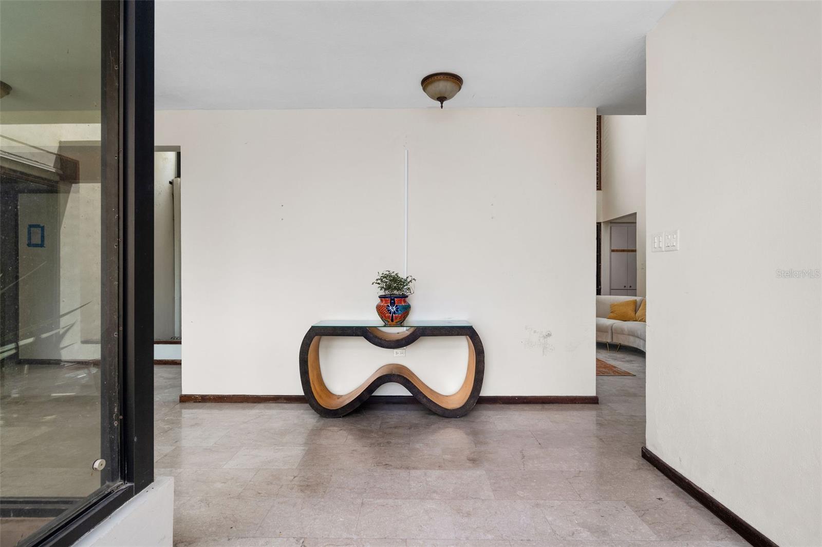 D-11 RECREO ST #D-11