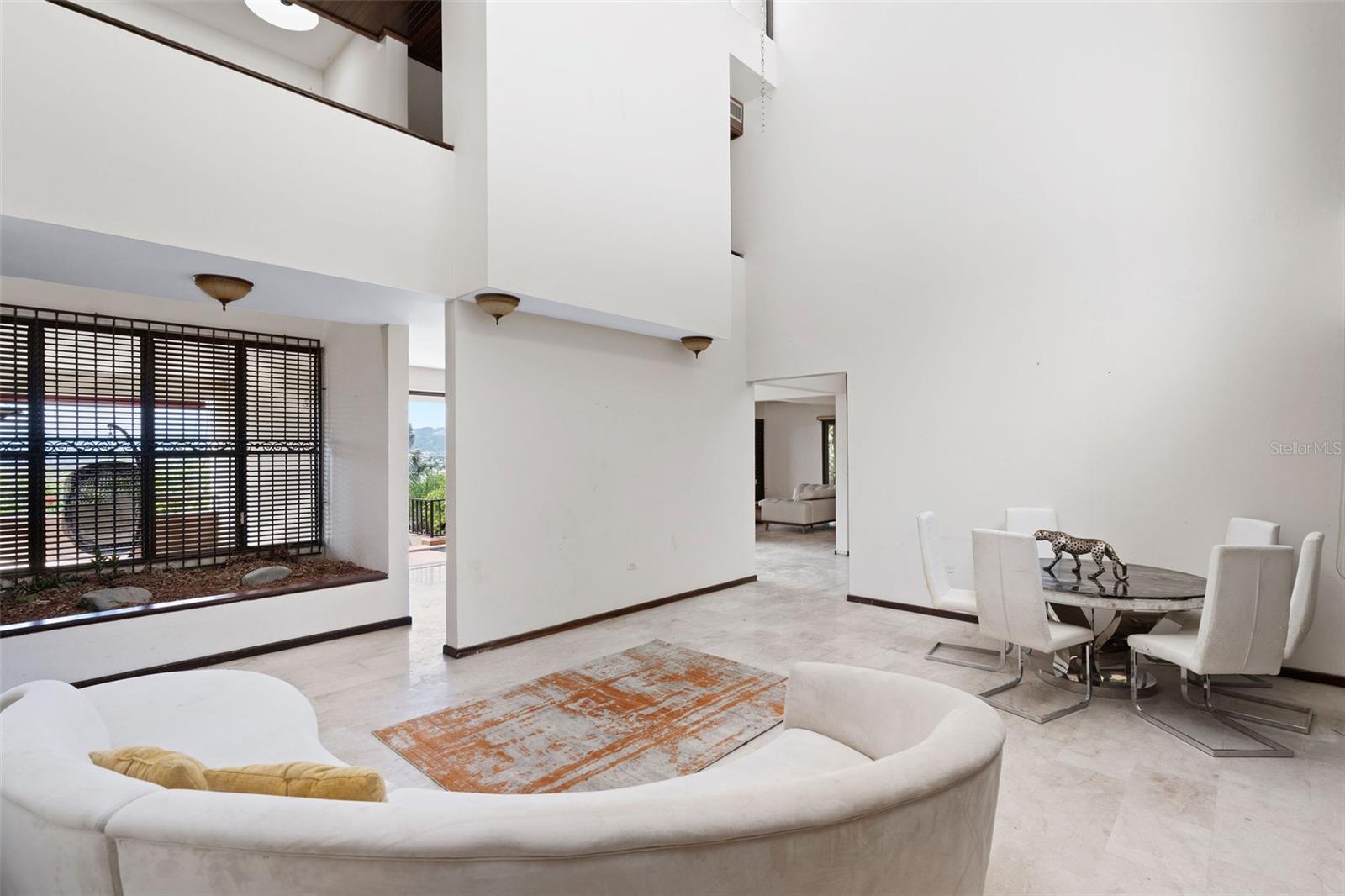 D-11 RECREO ST #D-11