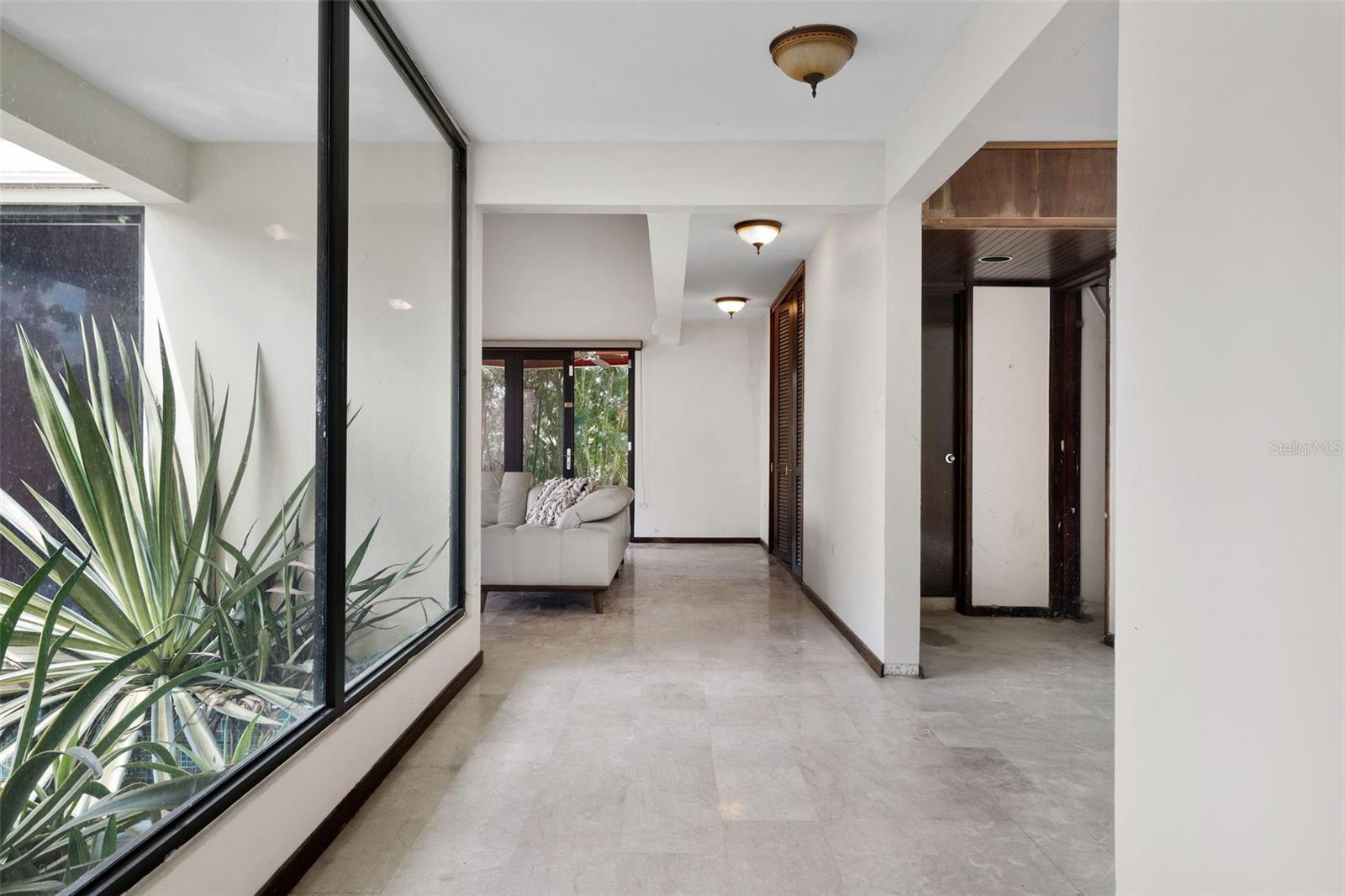 D-11 RECREO ST #D-11