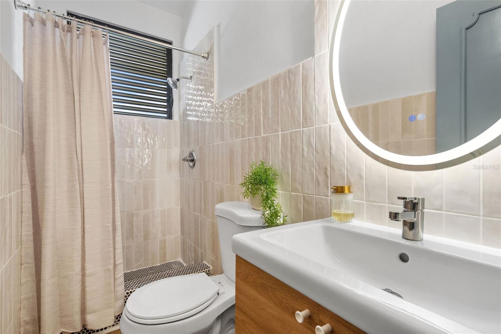 1825 CAMELIA ST #1825