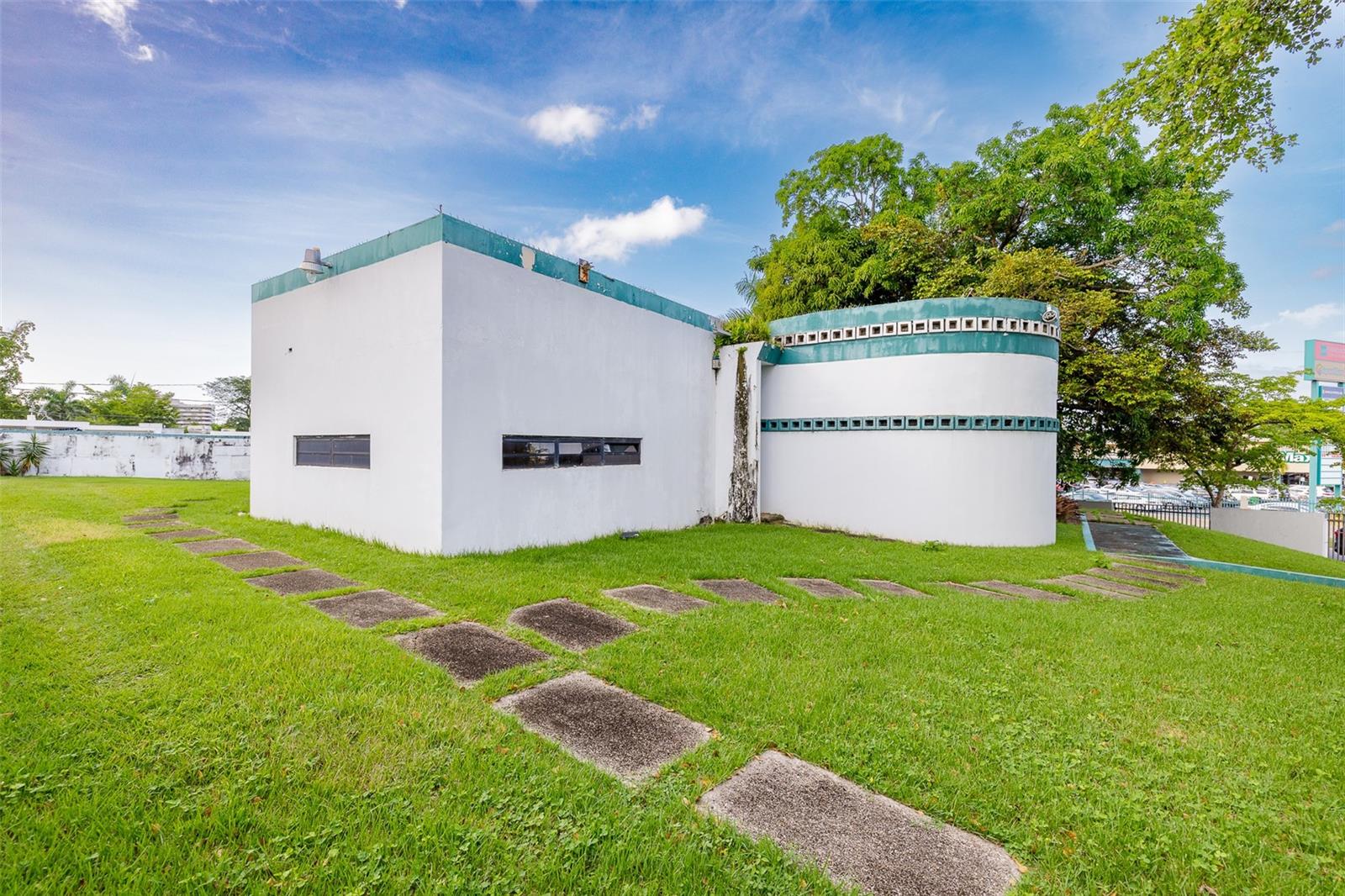 1650 DE DIEGO AVE #1650