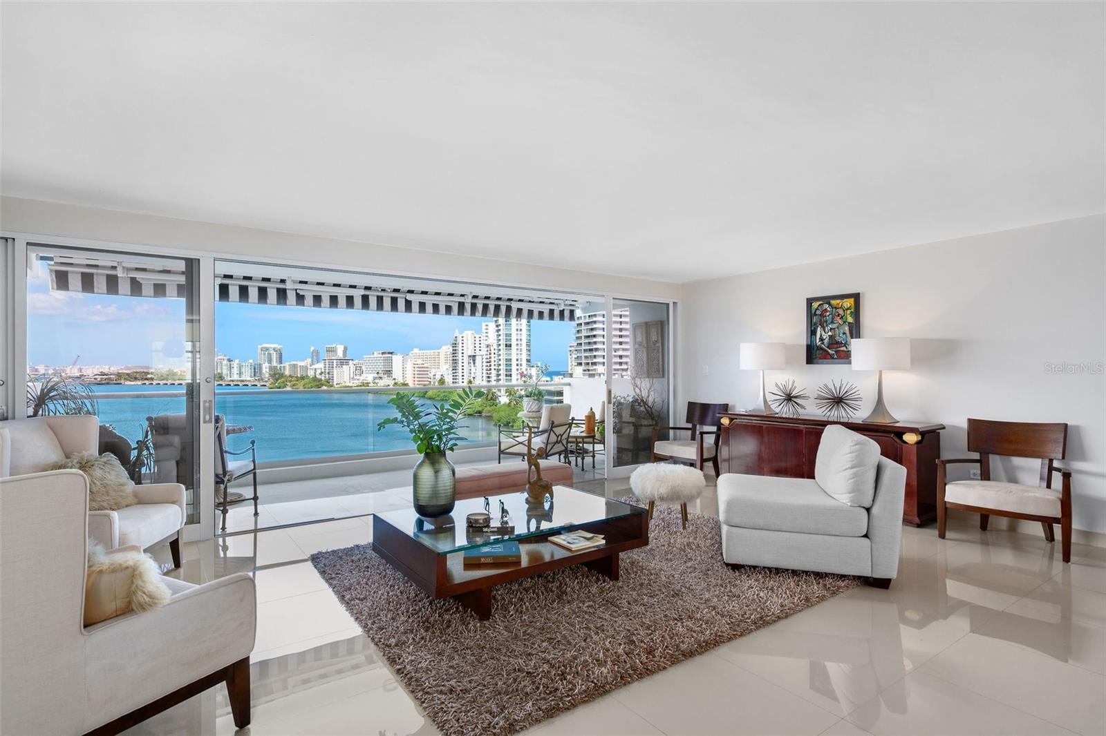 6 MARIANO RAMIREZ BAGES ST #5A